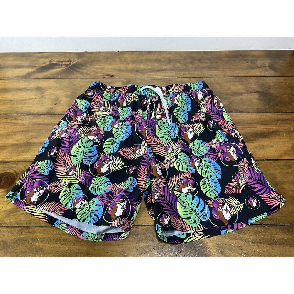 Buc-ees Swim Trunks Mens Size Medium Black Logo All Over Print Floral
